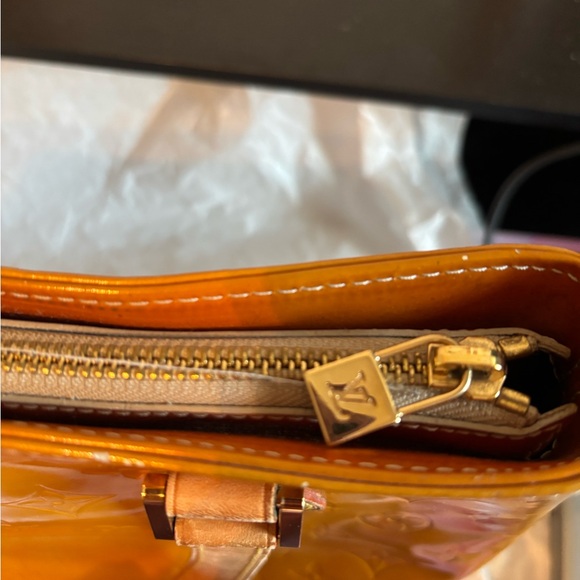 Authentic Louis Vuitton Monogram Vernis Houston Tote Bag - Yellow/Mango - Picture 12 of 13